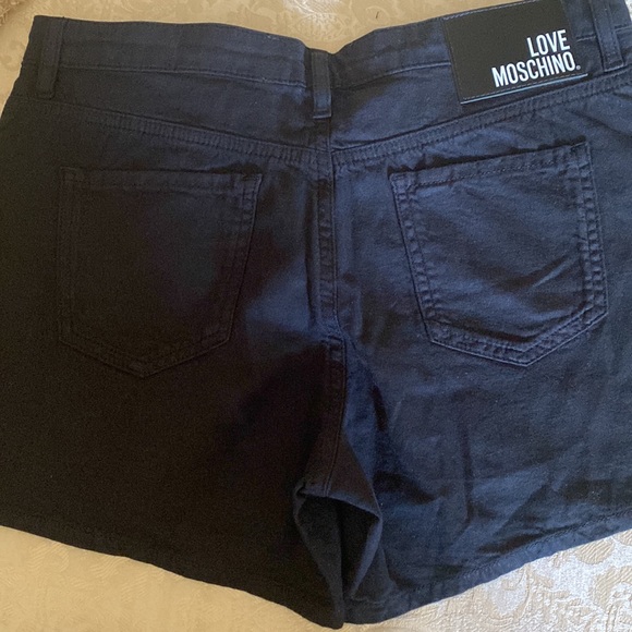 Moschino - Love Moschino - Black denim shorts - Picture 4 of 4